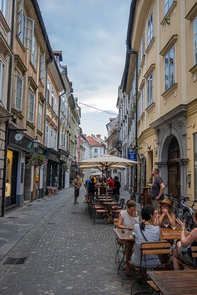 Liubliana Eslovênia Agosto 2020 Rua Casas Cidade Velha Liubliana — Fotografia de Stock