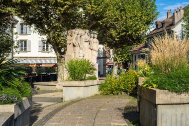 Cenevre, İsviçre - 9 Eylül 2025: Cenevre 'nin İsviçre Konfederasyonu' na katılmasının yüzüncü yıldönümü anıtı