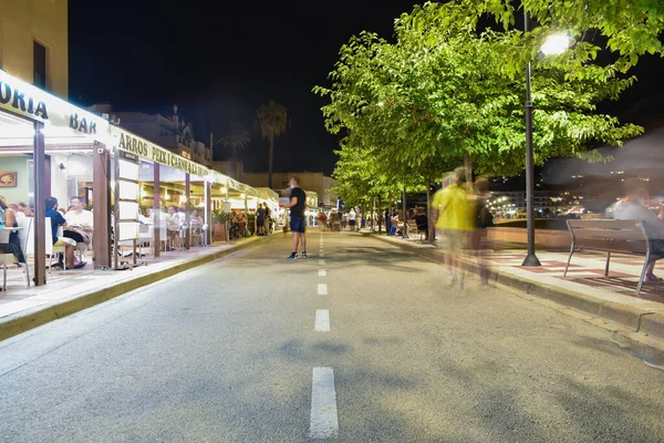 Tossa Mar Spanyolország 2020 Homályos Fénykép Part Mentén Éjszaka Sétáló — Stock Fotó