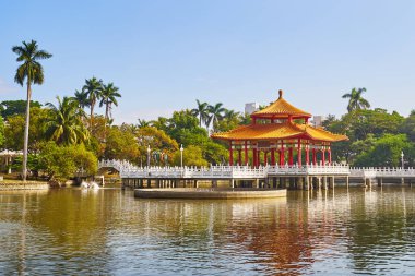 Tainan Park güzel bakış, Zhong Shan Park aramak için kullanılan veya Sun Yat-sen Park atıfta bulunmak. Adada bu güzel tarihi Park ilk görünüm Tainan şehir, Tayvan Qing Hanedanı etrafında