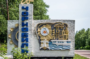 Çernobil - Çernobil 'den Çernobil' e, Ukrayna 'da patlayan Çernobil santralinin yakınında. Fotoğraf: Haziran 2013.