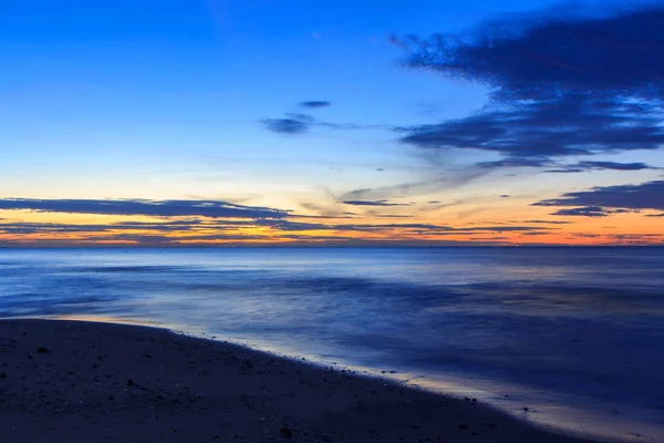 Пляж Під Час Сходу Сонця — стокове фото