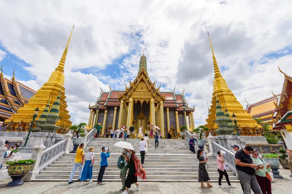 Bangkok Thailand July 2018 Golden Pagoda Wat Phra Kaew Wat — стоковое фото