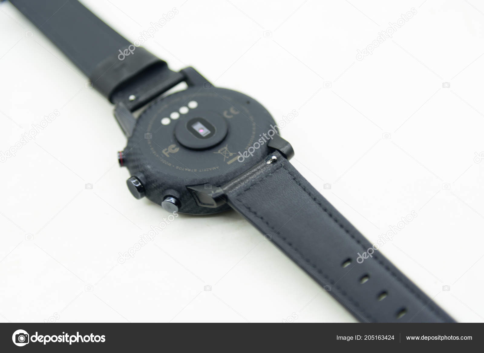 amazfit stratos white