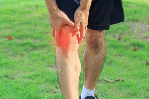 Man Has Hurt Knee — Stock Photo, Image