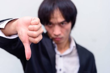 İş adamı gürültü elini aşağı