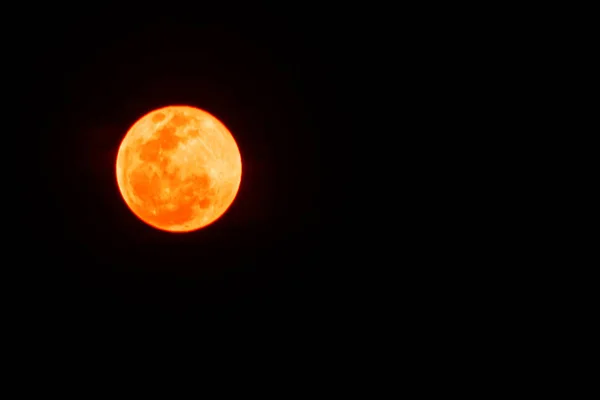 Lua Vermelha Céu Noite Escura — Fotografia de Stock