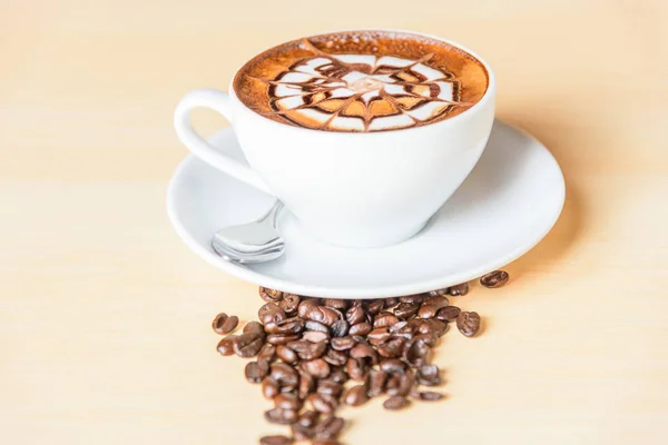 Cappuccino Chaud Avec Beau Motif Lait Avec Grains Café — Photo