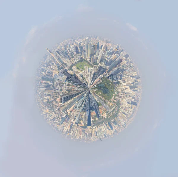 市内の高層ビルの高い眺めの360パノラマ — ストック写真