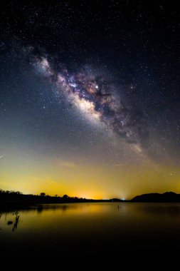 Gece vakti Samanyolu Gölü 'nde