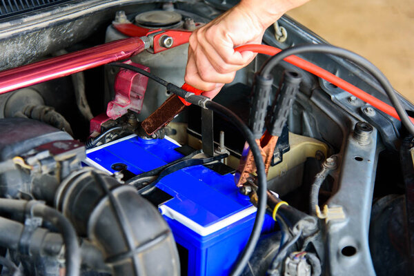 jumping the car battery / charging car battery 