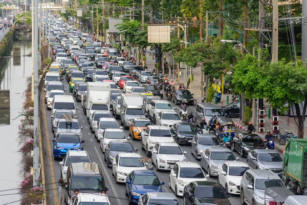 Bangkok Tailândia Maio 2019 Muito Tráfego Carros Junção Chong Nonsi — Fotografia de Stock