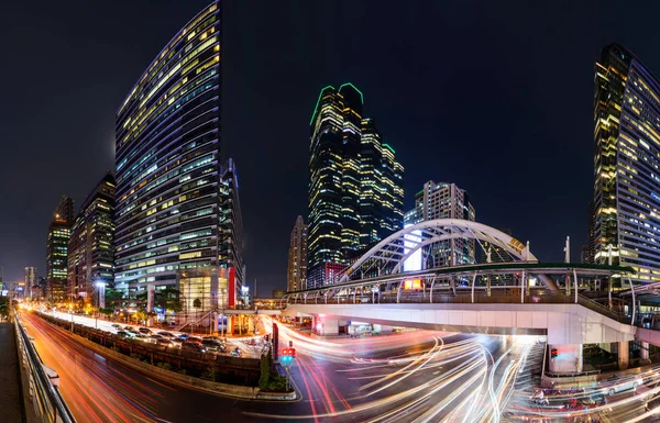 Vista Panorámica Difuminado Tráfico Luz Cruce Difuminado Semáforo Ciudad — Foto de Stock