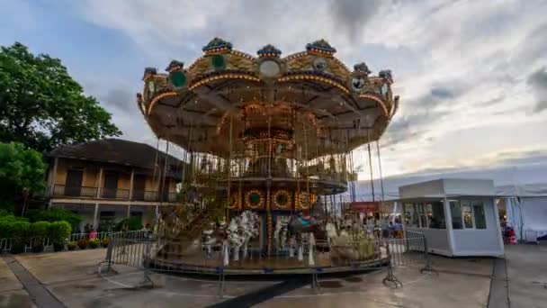 Bangkok Tailandia Mayo 2019 Carrusel Parque Atracciones Asiatique Centro Comercial — Vídeo de stock