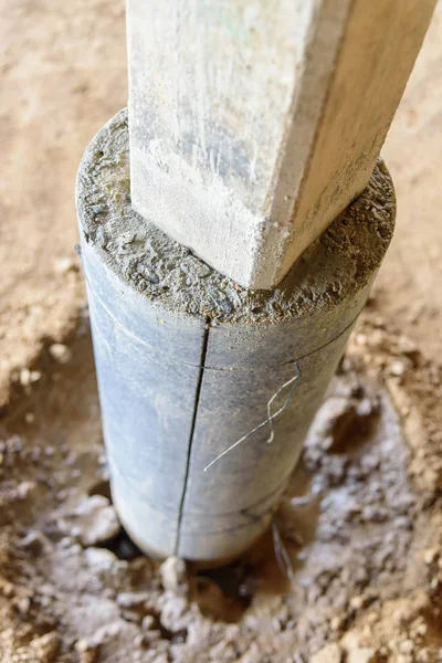 rebuild the old cement pillar