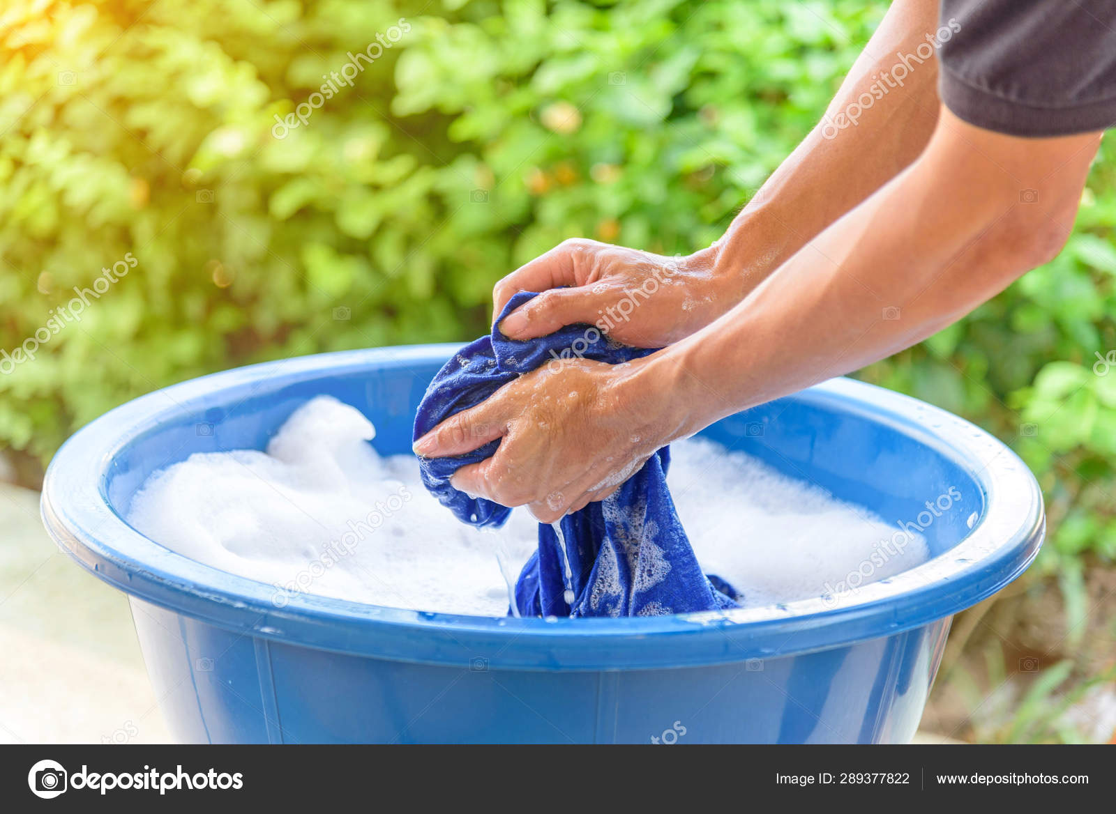 Hand Washing Clothes Blue Basin Stock Photo by ©rukawajung 289377822