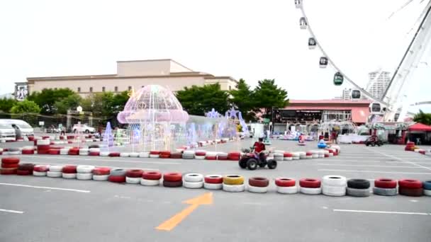 Bangkok Thajsko Srpen 2019 Malé Čtyřkolky Pro Děti Zábavním Parku — Stock video