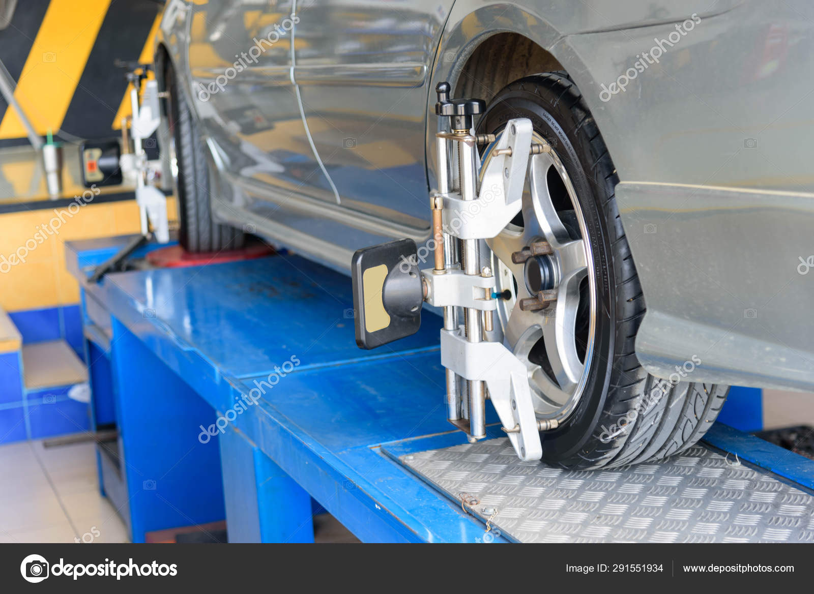 Car Wheel Alignment Tire Garage Service Stock Photo Image By C Rukawajung