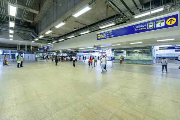 Bangkok Thailand Aug 2019 Tha Phra Station New Mrt Electrictrain — стоковое фото