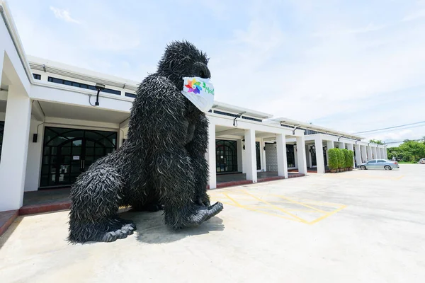 Nakhonpathom Thaïlande Août 2020 Big Monkey Gorille Modèle Recyclage Fabriqué — Photo