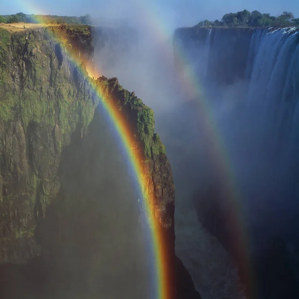 虹と滝の航空写真 — ストック写真