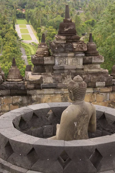 Вид Статую Будды Ступе Буддийском Храме Боробудура Ява Индонезия Канди — стоковое фото