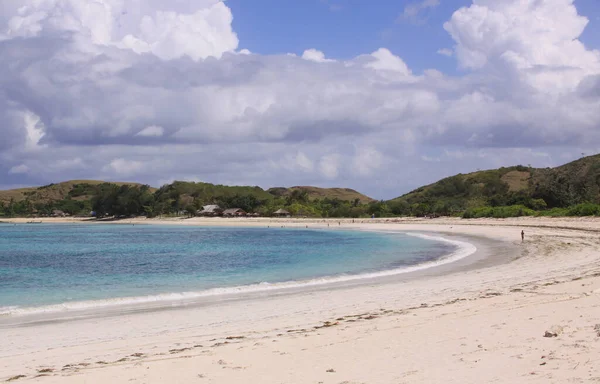 Kristálytiszta Víz Fehér Homok Kuta Strand Lombok Kuta Lombok Egy — Stock Fotó