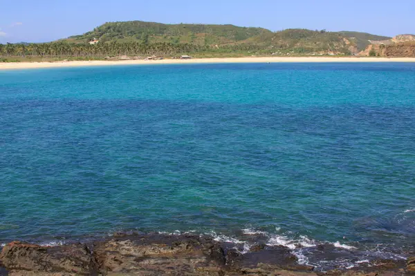 Türkiz Paradicsomi Víz Kuta Strandján Lombok Kuta Lombok Egy Egzotikus — Stock Fotó