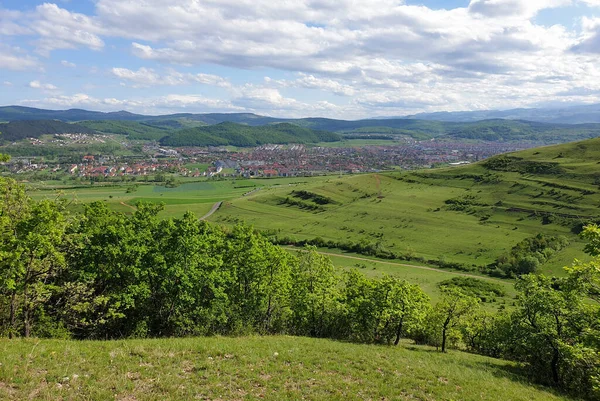 Floresti Krajina Vidět Zeleného Kopce Letní Oblohou Floresti Největší Obec — Stock fotografie