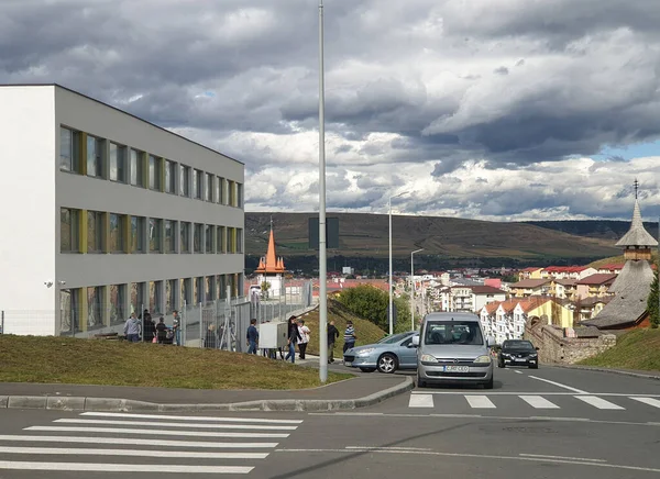 Floresti Roumanie Septembre 2020 Jour Des Élections Locales Roumanie Personnes Images De Stock Libres De Droits