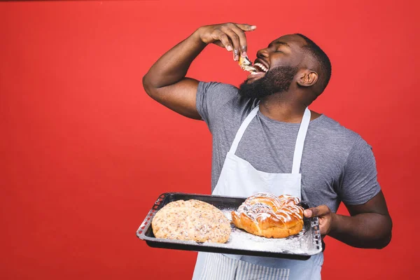 Loco Joven Afroamericano Cocinero Masculino Panadero Hombre Delantal Rayado Gris — Foto de Stock