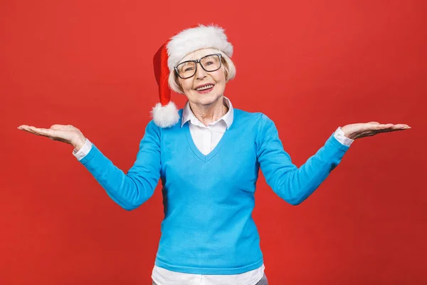 Old Senior Hispanic Woman Wearing Christmas Hat Isolated Red Background — Stock Photo, Image