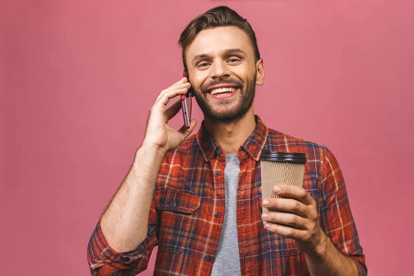 Siempre Contacto Retrato Del Hombre Feliz Hablando Por Teléfono Bebiendo — Foto de Stock