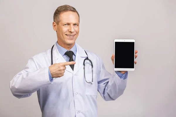 Portrait Senior Happy Doctor Showing Tablet Computer Blank Screen Isolated — Stock Photo, Image