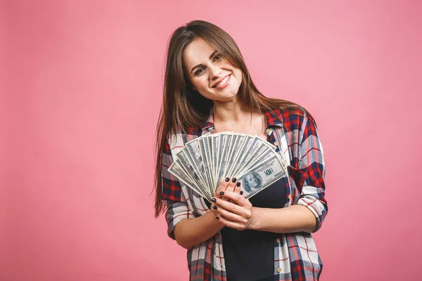 Retrato Una Joven Alegre Sosteniendo Billetes Dinero Celebrando Aislado Sobre — Foto de Stock