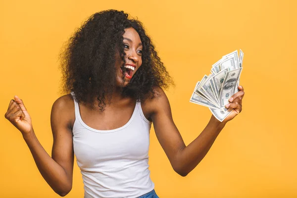 Feliz Ganador Retrato Mujer Afroamericana Exitosa Años Con Peinado Afro — Foto de Stock