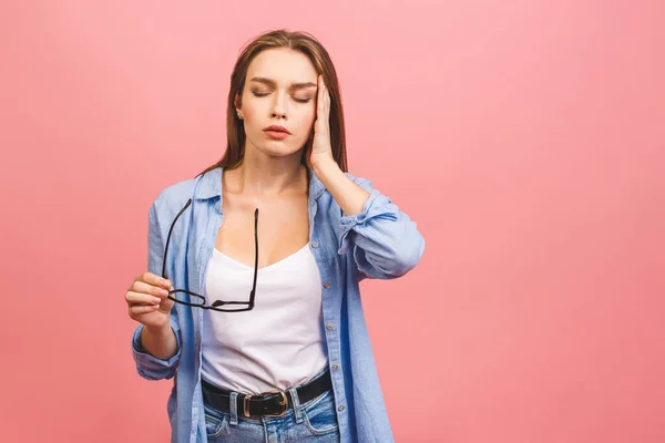 Cansado Chateado Mulher Decolando Óculos Sofrendo Tensão Ocular Estudante Cansado — Fotografia de Stock