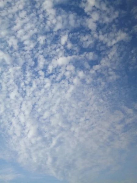 Clouds Blue Sky Sunny Summer Day — Stock Photo, Image