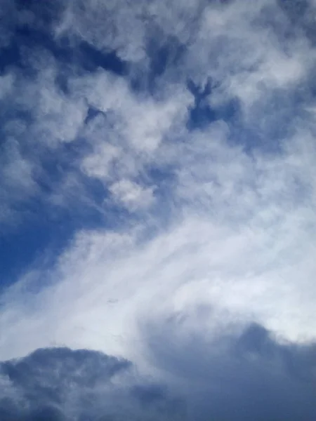 Nuages Orageux Dans Ciel Pendant Saison Des Pluies Estivale — Photo