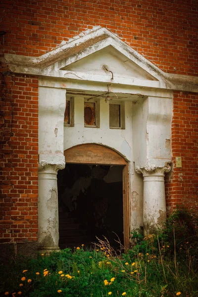 Entrance, brick arch in an old German building, front view