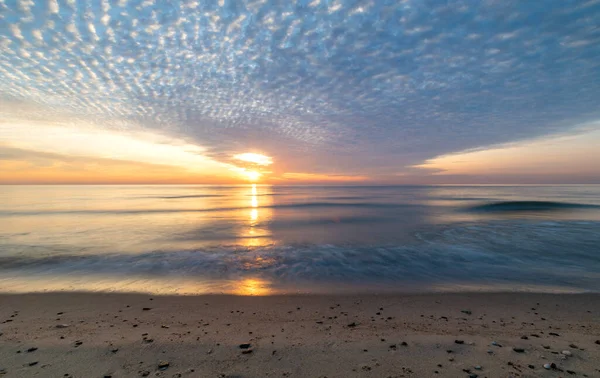 Paesaggio Marino Tramonto Una Serata Estiva Sul Mar Baltico Lunga — Foto Stock