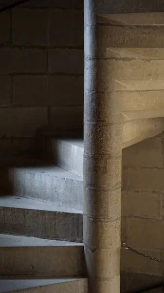 中世の石造りの家の階段の背景 — ストック写真