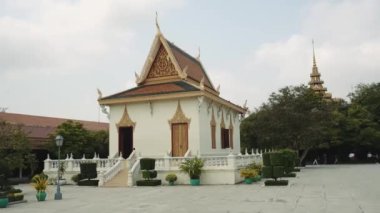 Phnom Penh, Kamboçya, Asya 'daki Kraliyet Sarayı' nın dışı. 4K