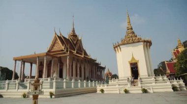 Phnom Penh, Kamboçya, Asya 'daki Kraliyet Sarayı' nın dışı. 4K