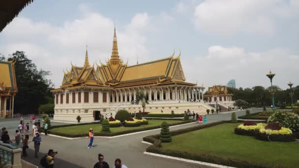 王宮の外観プノンペン、カンボジア、アジア。4K — ストック動画
