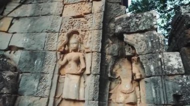 Terk Edilmiş Tapınağın Harabeleri - Angkor Wat 4k
