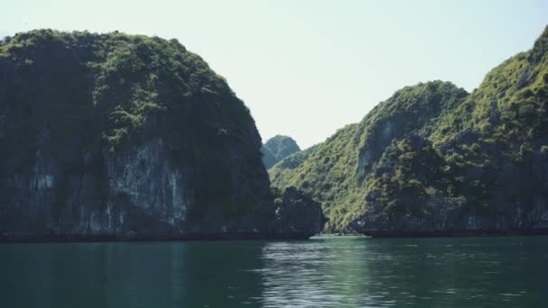 Panoramatický pohled na Halong Bay Vietnam — Stock video