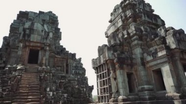Siem Reap, Kamboçya. Angkor Wat tapınağının kalıntıları..