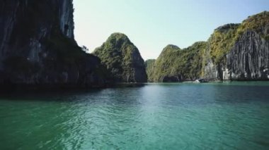 Halong Körfezi Vietnam Panoramik Manzarası