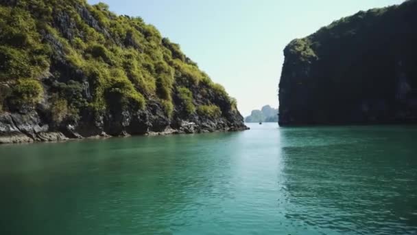 Halong Körfezi Vietnam Panoramik Manzarası — Stok video